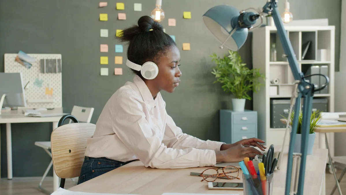 How to Write a Thesis Statement: A Complete Guide for Nigerian Students